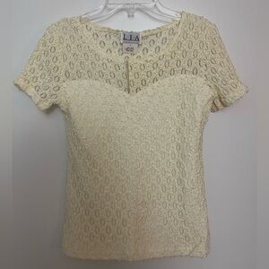 Made in the USA Cream Lace Top (Size: S)